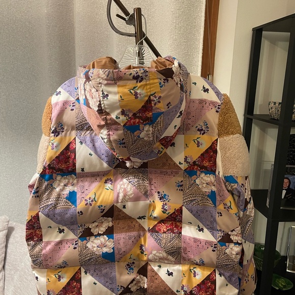 Signature by Levi Strauss Multicolor Patchwork Puffer Jacket - Picture 2 of 4